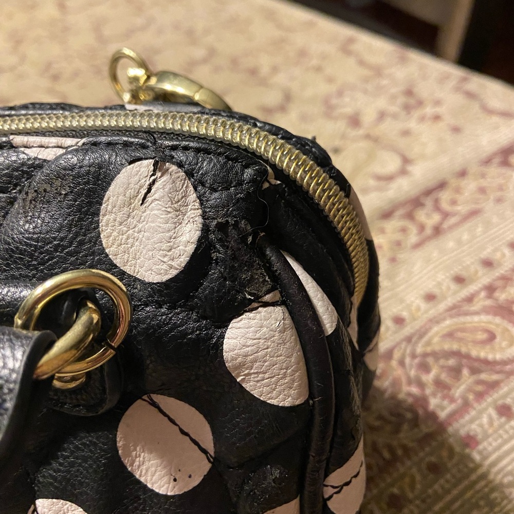 FREE W/ sale Betsy Johnson small polka dot purse,cracking along the zipper &side - Picture 6 of 6